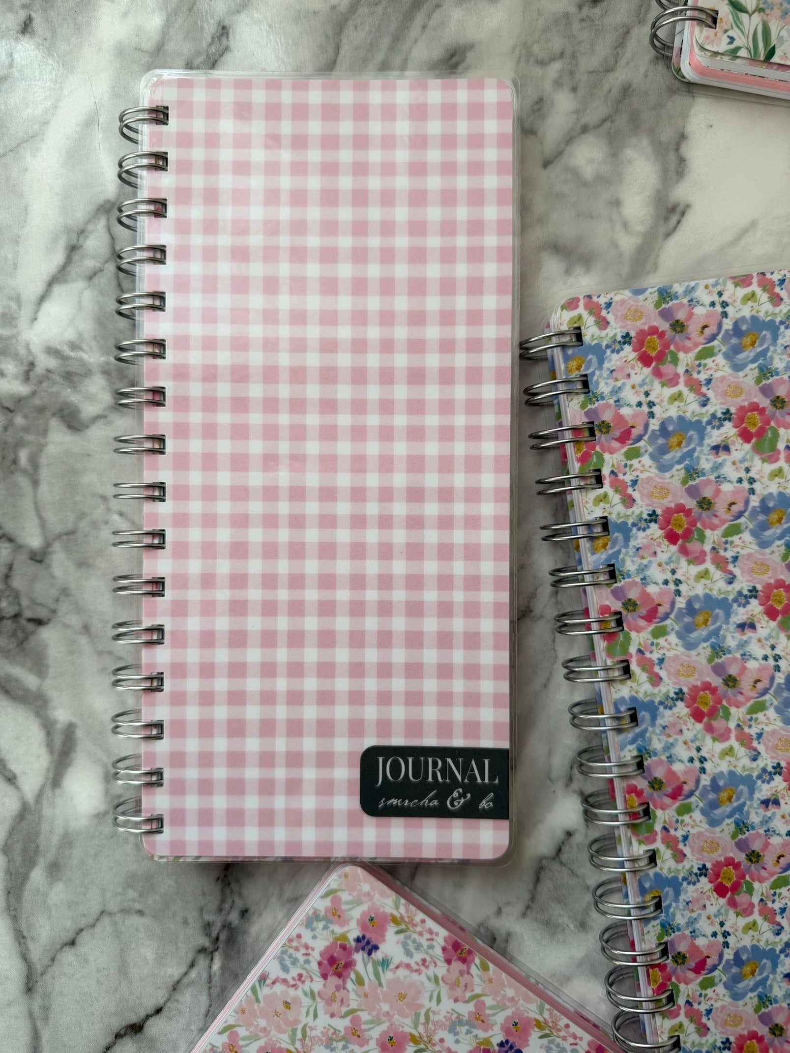 Journal uski sa roze listovima 2