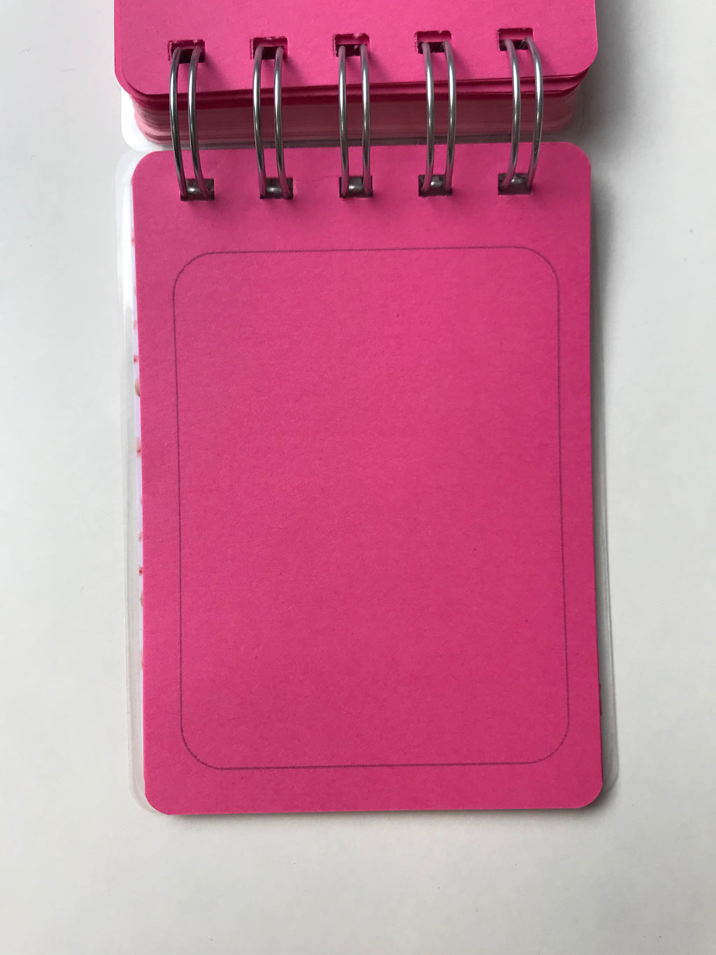 A7 notes u dve roze boje
